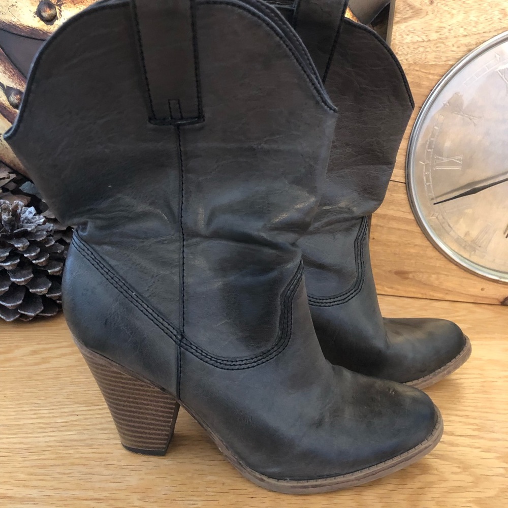 Madden Girl Dark grey cowboy style boots size 7.5